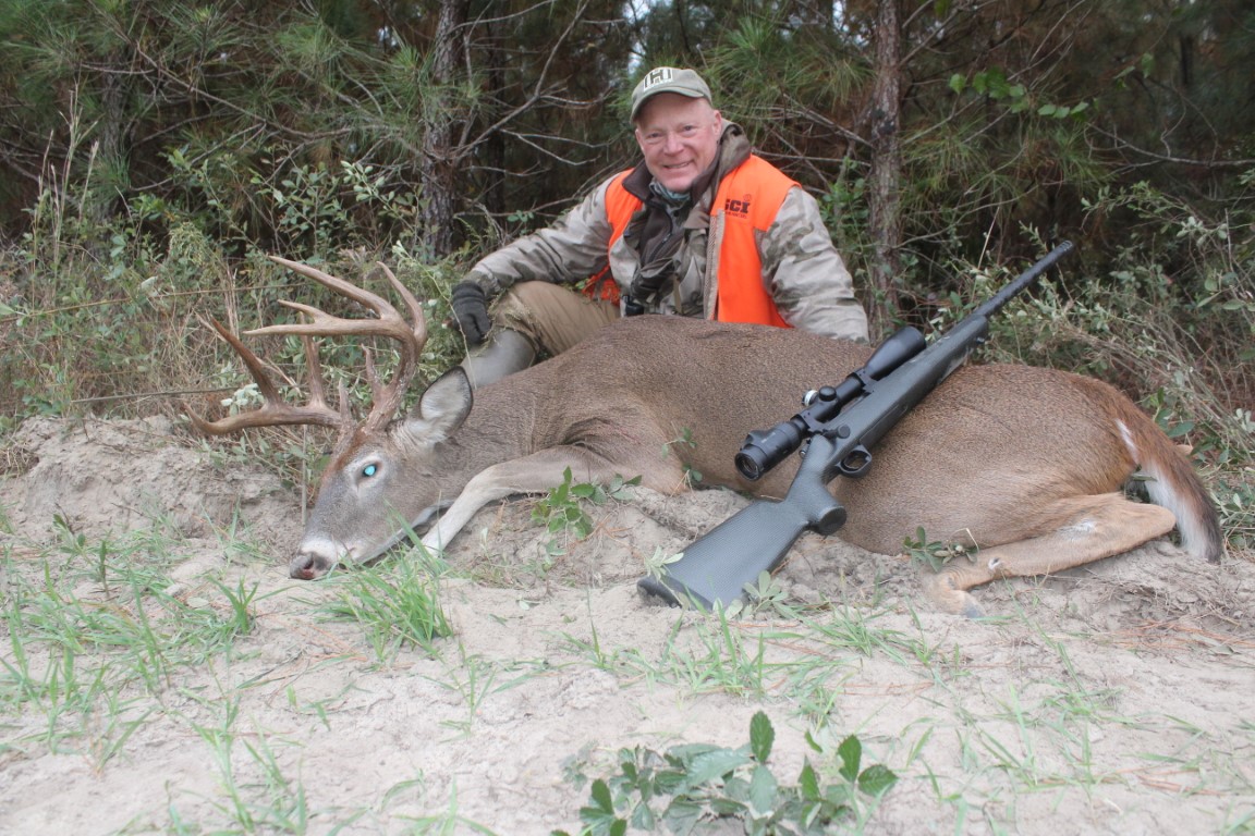 : Boddington’s ’21 Georgia buck was taken with a buddy’s rifle topped with a big 2.515x50mm Swarovski scope.