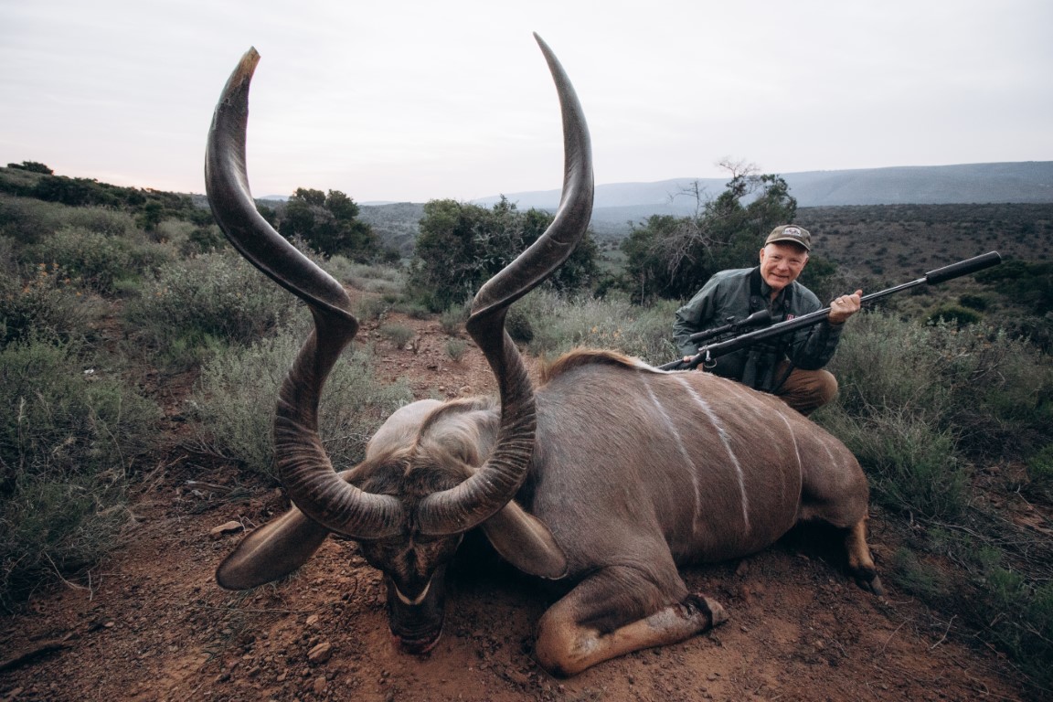 In June ’23 Boddington took this fine Eastern Cape kudu with a long shot in failing light, using a Nightforce 2.5-30x50mmF1 scope on a Remington 7mm Rem Mag. The scope was fantastic, but Boddington didn’t like the first focal plane reticle on this particular scope.