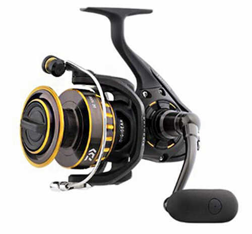 Daiwa BG Saltwater Spinning Reel 3000, 5.6:1 Gear Ratio, 6+1 Bearings, 37.10" Retrieve Rate, 15.40 Lb Max