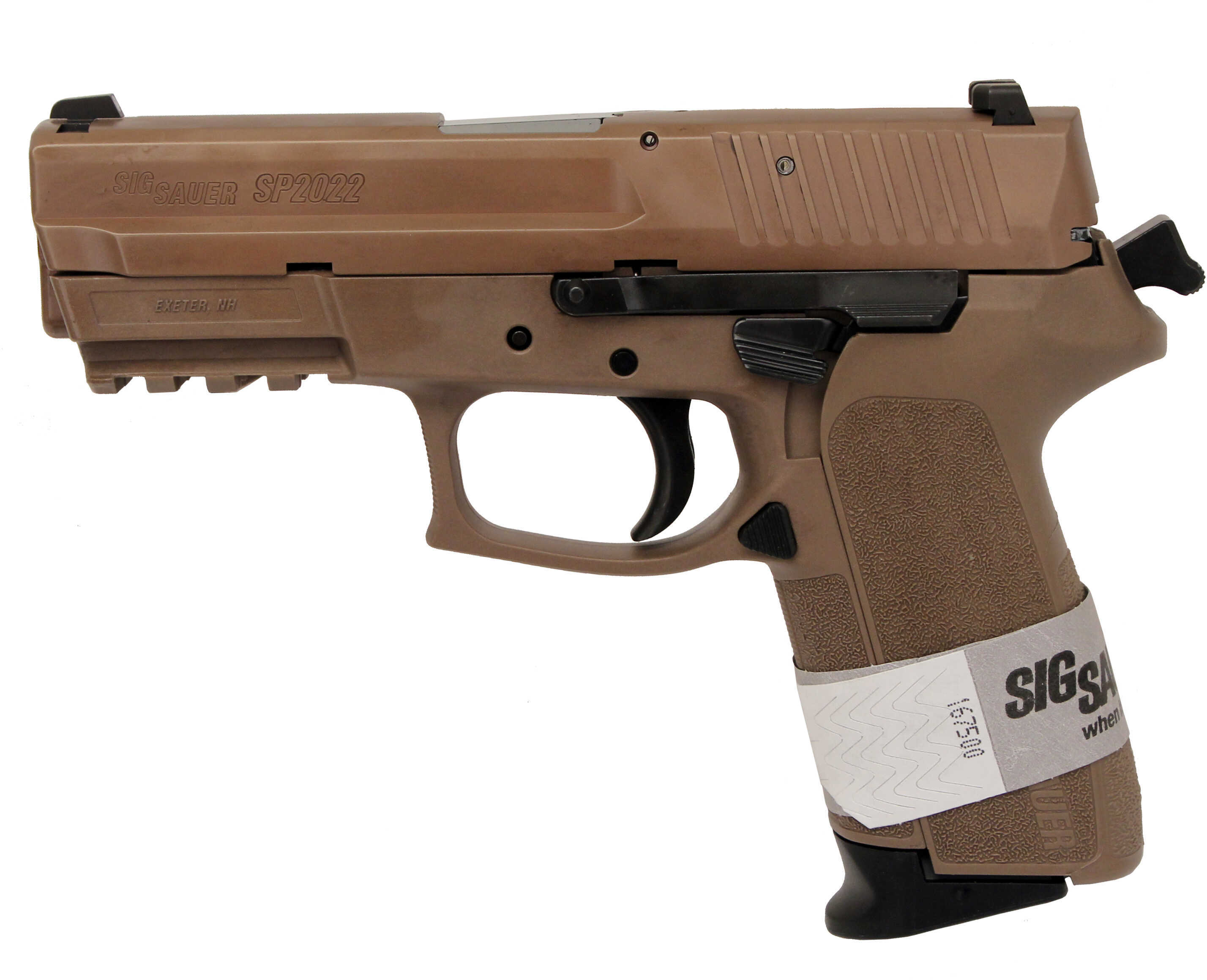 Sig Sauer SP2022 9mm Luger 3.9" Barrel 15 Round Flat Dark Earth Double/Single Action Night Sights Semi Automatic Pistol E20229Flat