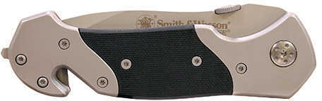 Smith & Wesson 1st Response Liner Lock Folding Knife Partially Serrated Drop Point Blade Steel Hand