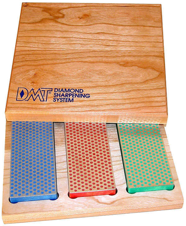 DMT 3 - 6-in. Diamond Whetstone Models in Hard Wood Box
