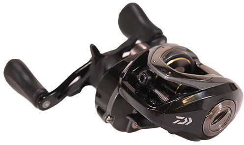 Daiwa CR80 Casting Reel 6.8:1 Gear Ratio, 7BB, 1RB Bearings, 15 lb Max Drag, Right Hand