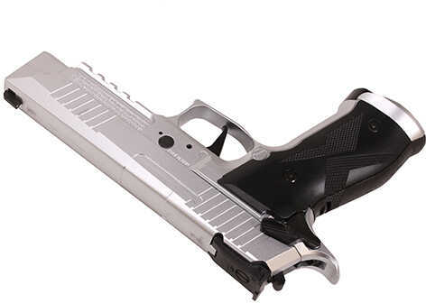 Sig Sauer P226 X5 Air Pistol .177 Caliber, 5" Barrel, 20 Rounds, Silver