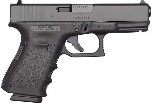 Police Trade in Glock 19 9MM Luger GEN 3 4.02" Barrel Night Sights 15 Round Mag.
