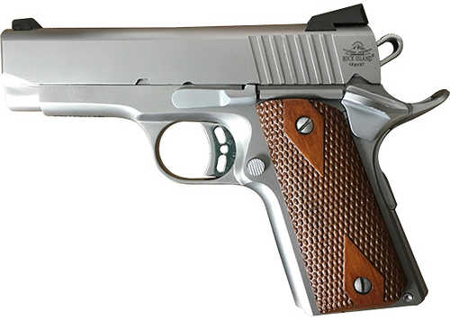 Rock Island Armory 1911 45ACP semi auto pistol 3.625 in barrel 7 rd capacity Double diamond checkered wood finish