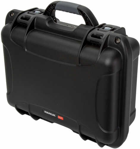 NANUK (PLASTICASE Inc) 920 Case With Foam Medium Polyethylene Black