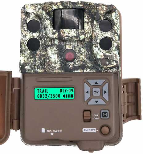 Browning Trail Cam Command Ops Elite 22mp Batteries/sd Card!